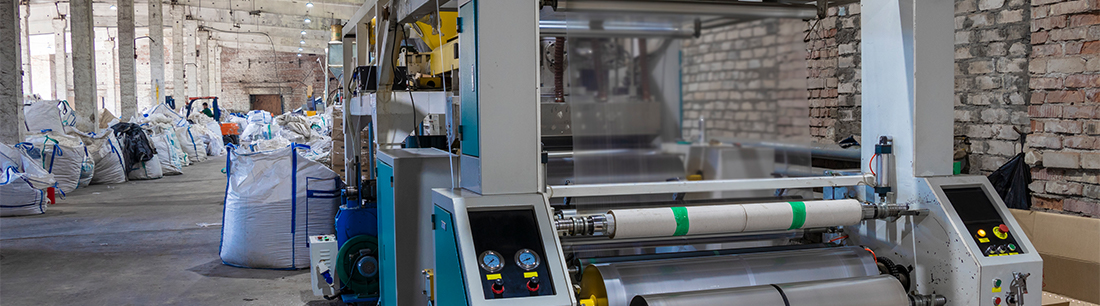 ⽊パレット・プラスチックパレット