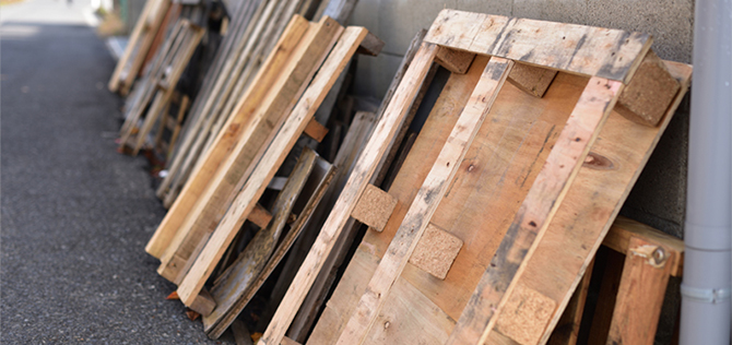⽊パレット・プラスチックパレット